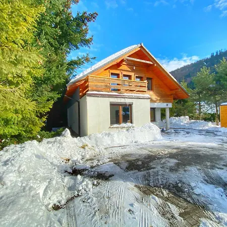 Pod Skocznia Villa *