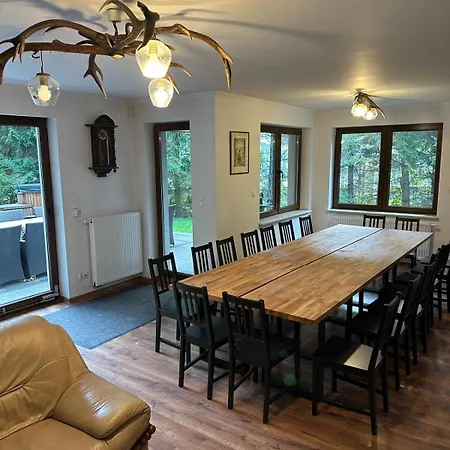 Pod Skocznia Villa *