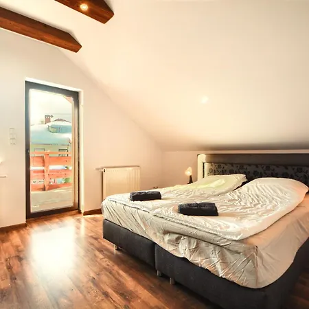 Pod Skocznia Vila Szczyrk