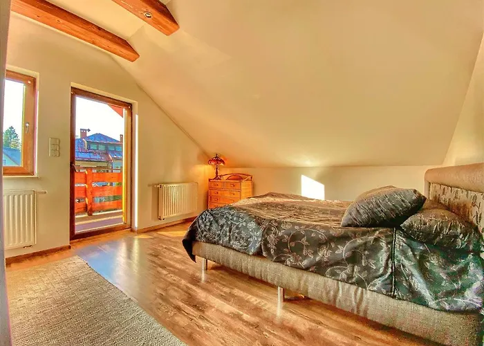 Pod Skocznia * 什切尔克