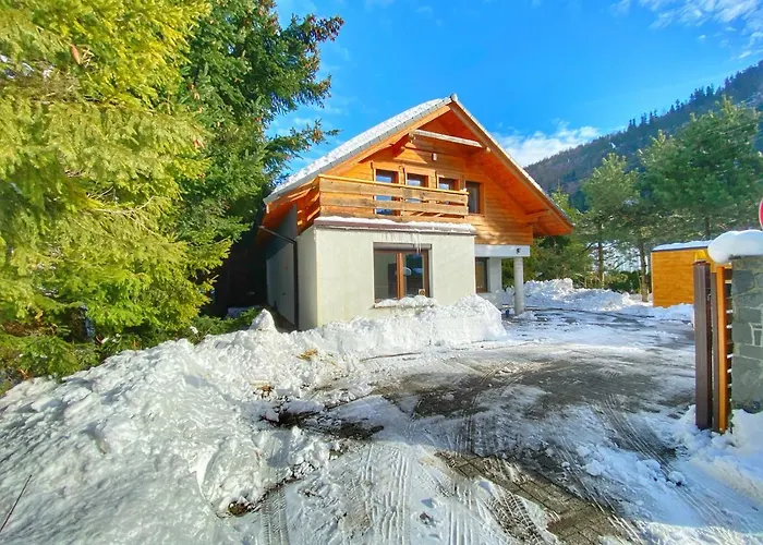 Pod Skocznia Villa *