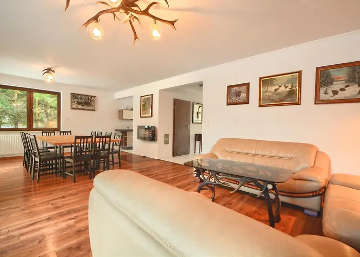 Pod Skocznia Villa *