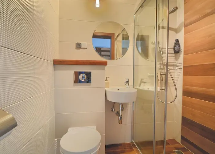 Pod Skocznia Villa *